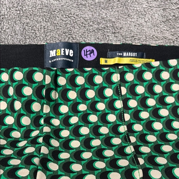 Anthropologie Green and White Polka-Dot Cropped Flare Pants - Picture 3 of 4